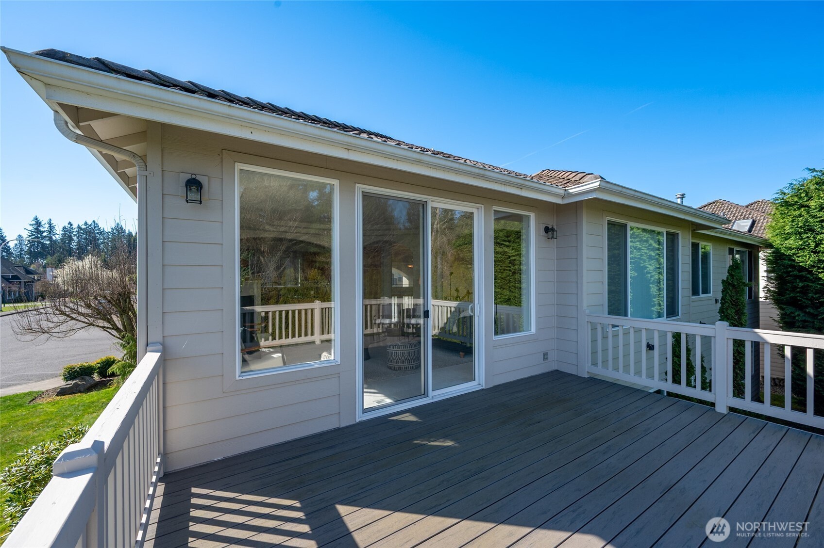 2203 12th Court NW Auburn WA 98001