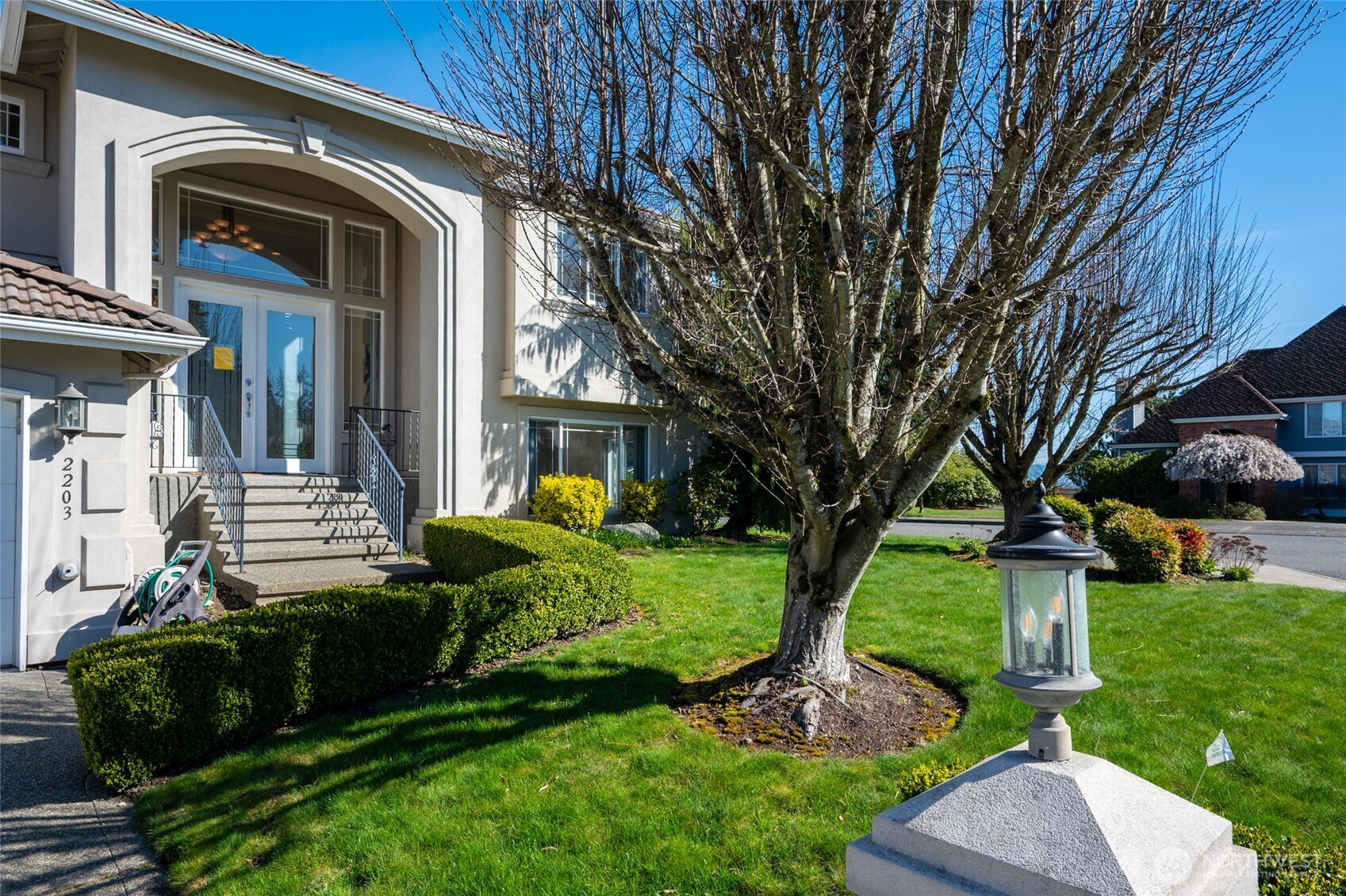 2203 12th Court NW Auburn WA 98001