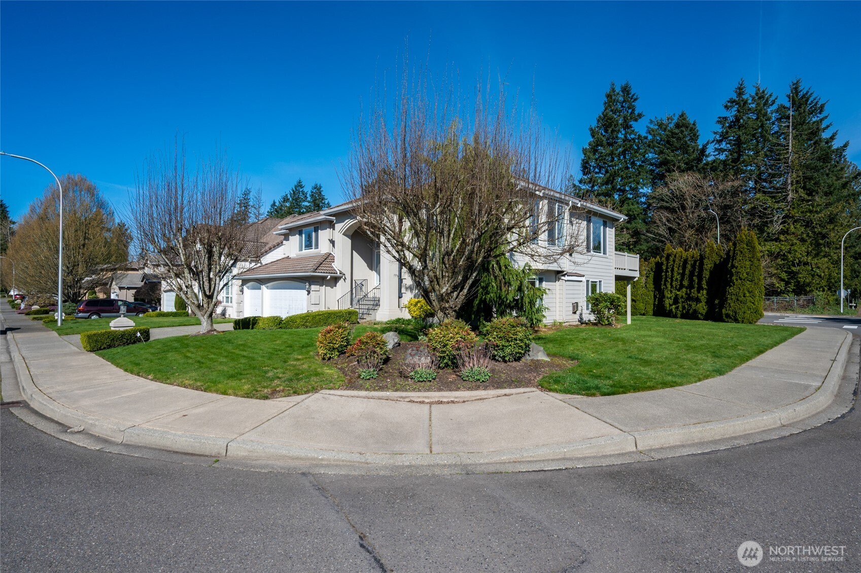 2203 12th Court NW Auburn WA 98001
