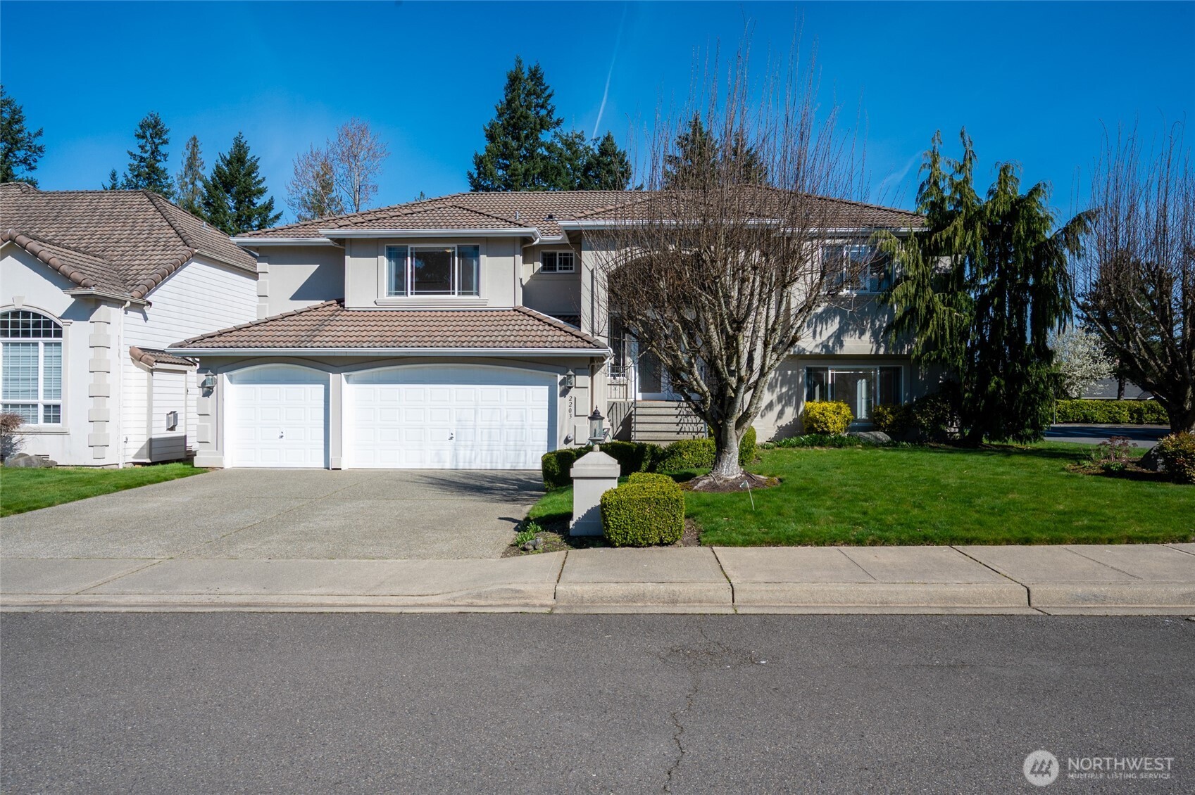 2203 12th Court NW Auburn WA 98001