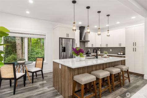 10003 Manitou Beach Drive NE Bainbridge Island WA 98110
