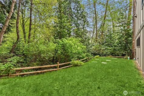 10003 Manitou Beach Drive NE Bainbridge Island WA 98110