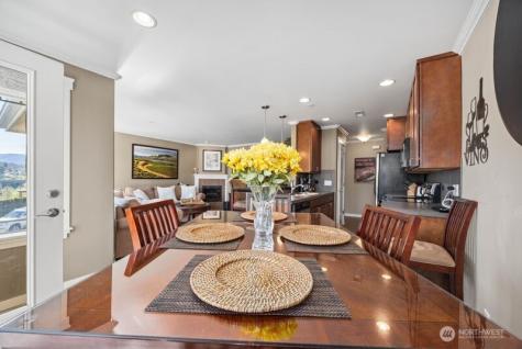 230 E Furnham Avenue Chelan WA 98816