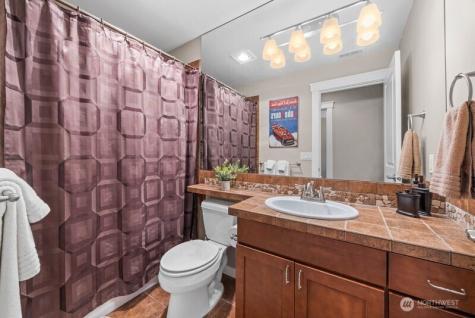 230 E Furnham Avenue Chelan WA 98816
