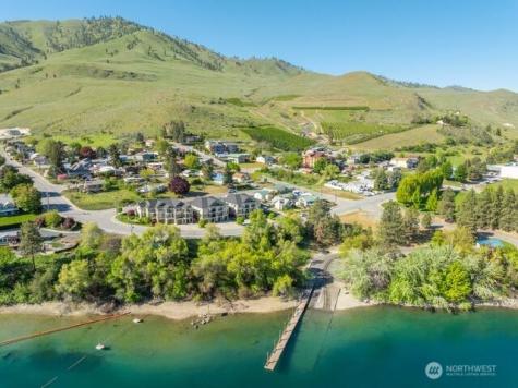230 E Furnham Avenue Chelan WA 98816