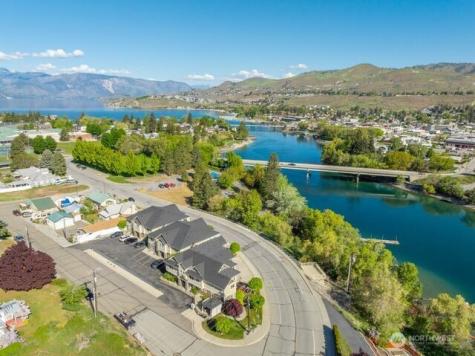230 E Furnham Avenue Chelan WA 98816