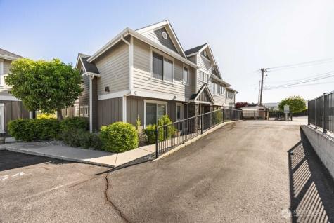 230 E Furnham Avenue Chelan WA 98816