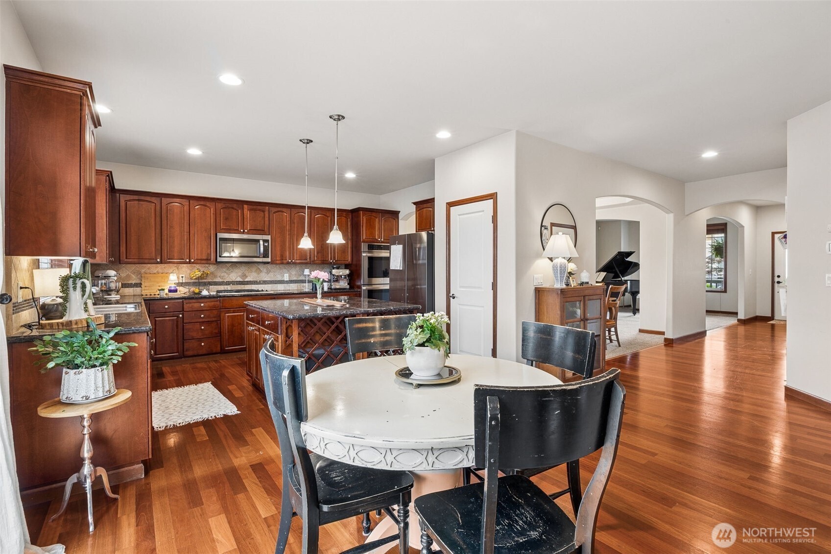 1519 Daffodil Avenue NE Orting WA 98360