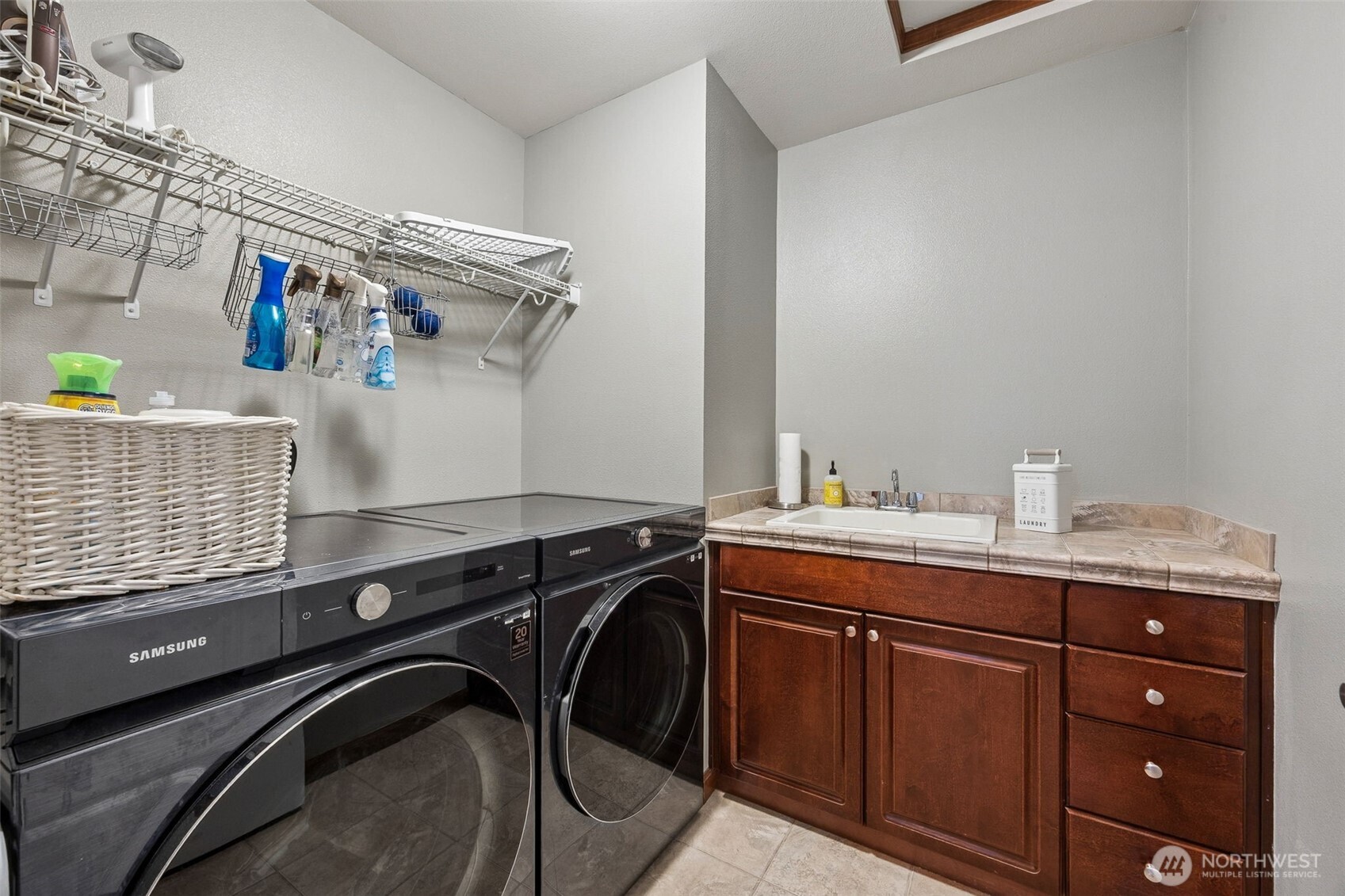 1519 Daffodil Avenue NE Orting WA 98360