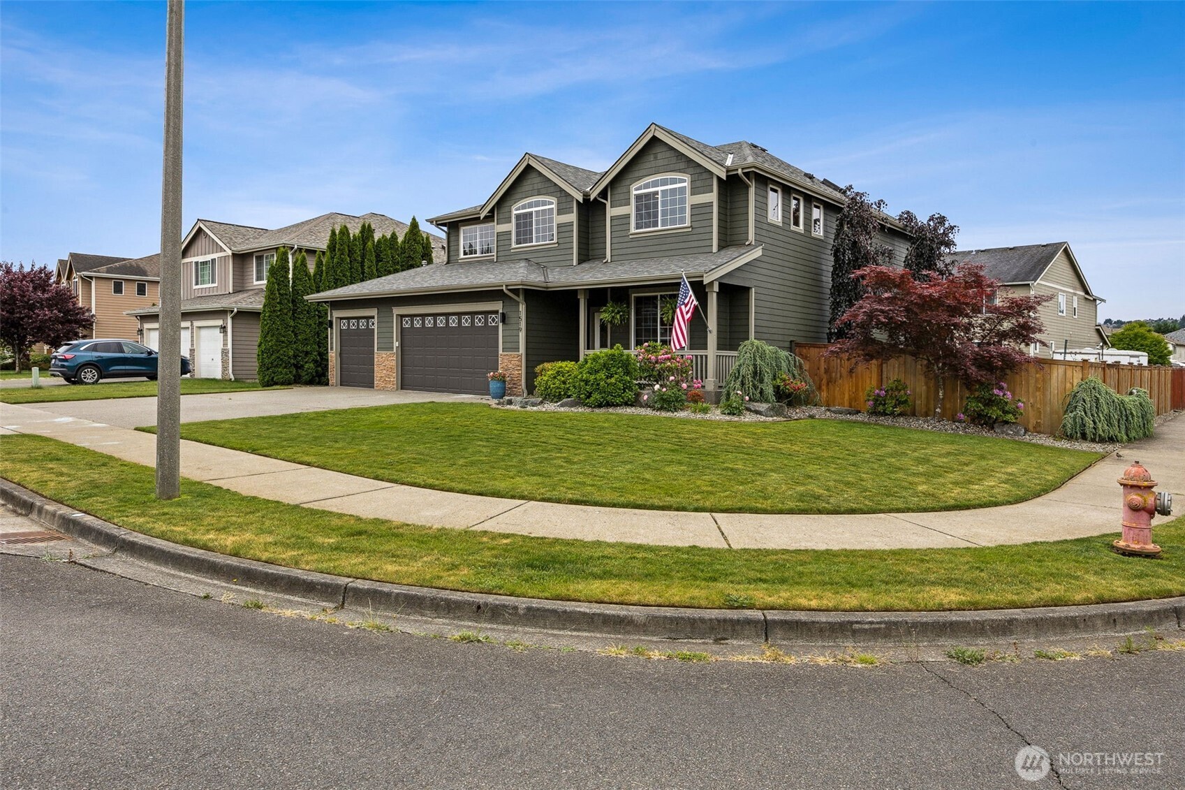 1519 Daffodil Avenue NE Orting WA 98360