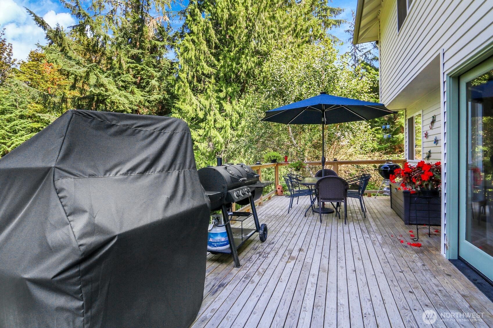 6807 156th Street NW Stanwood WA 98292