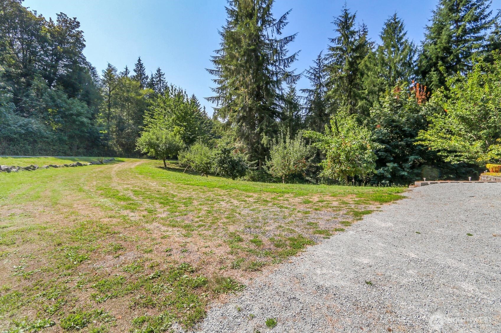 6807 156th Street NW Stanwood WA 98292