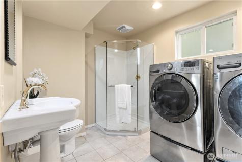 17101 146th Avenue SE Renton WA 98058