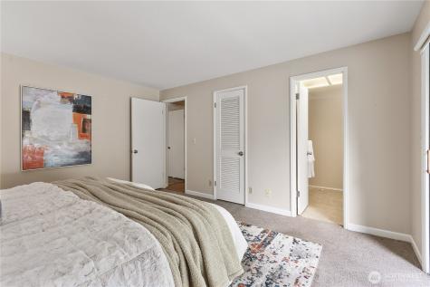 17101 146th Avenue SE Renton WA 98058