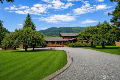 3130 S Bay Vista Drive Sedro Woolley WA 98284
