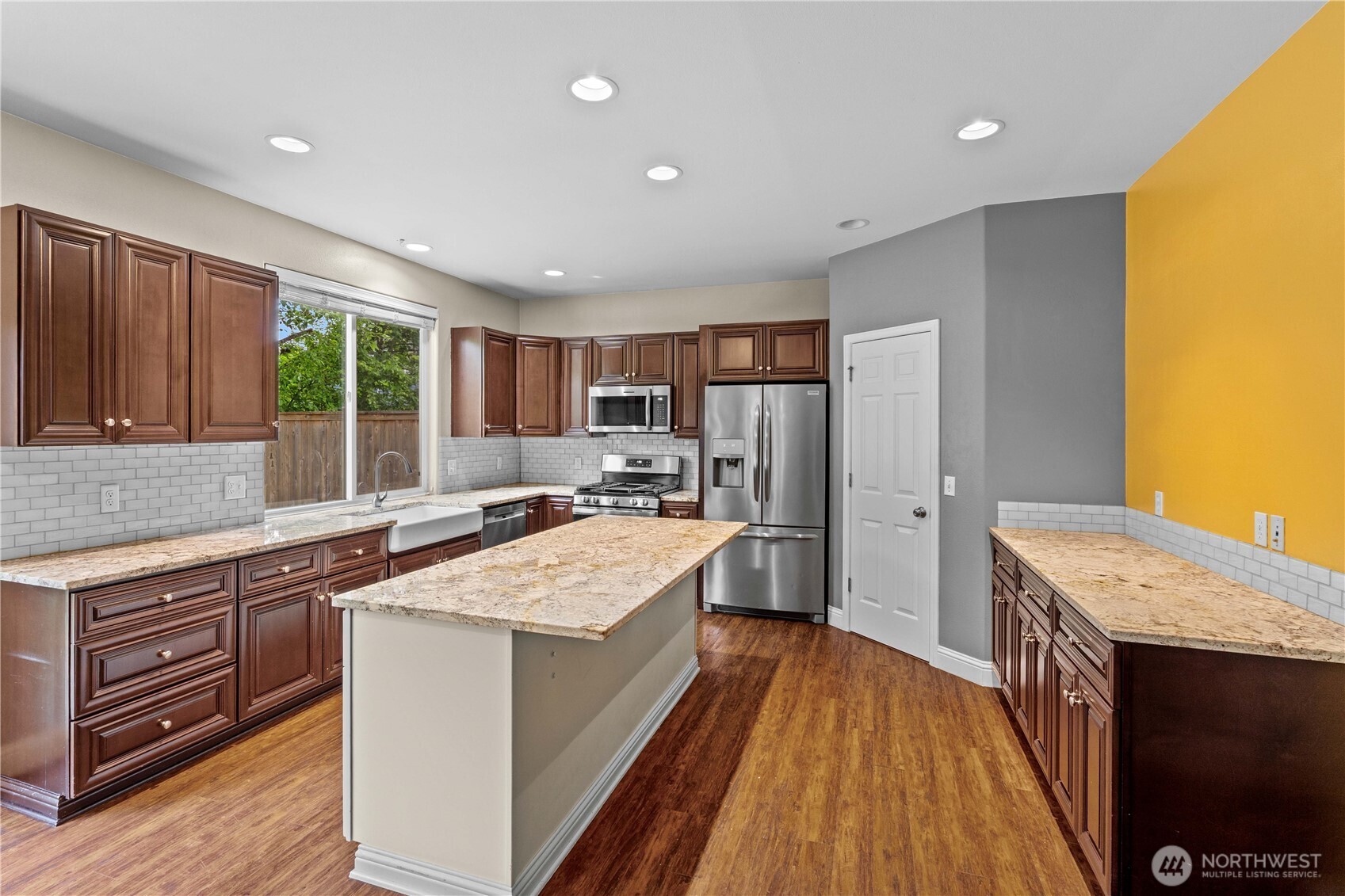 22618 SE 280th Place Maple Valley WA 98038