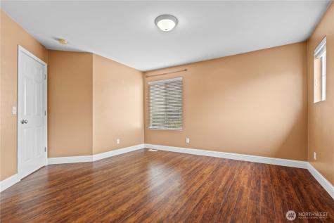 22618 SE 280th Place Maple Valley WA 98038