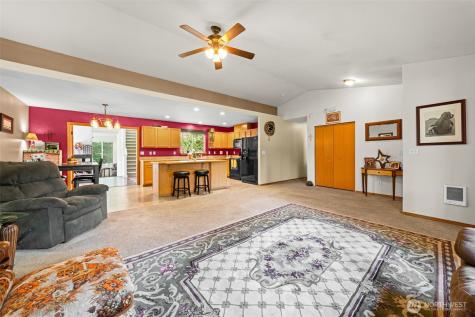 25418 52nd Avenue E Graham WA 98338