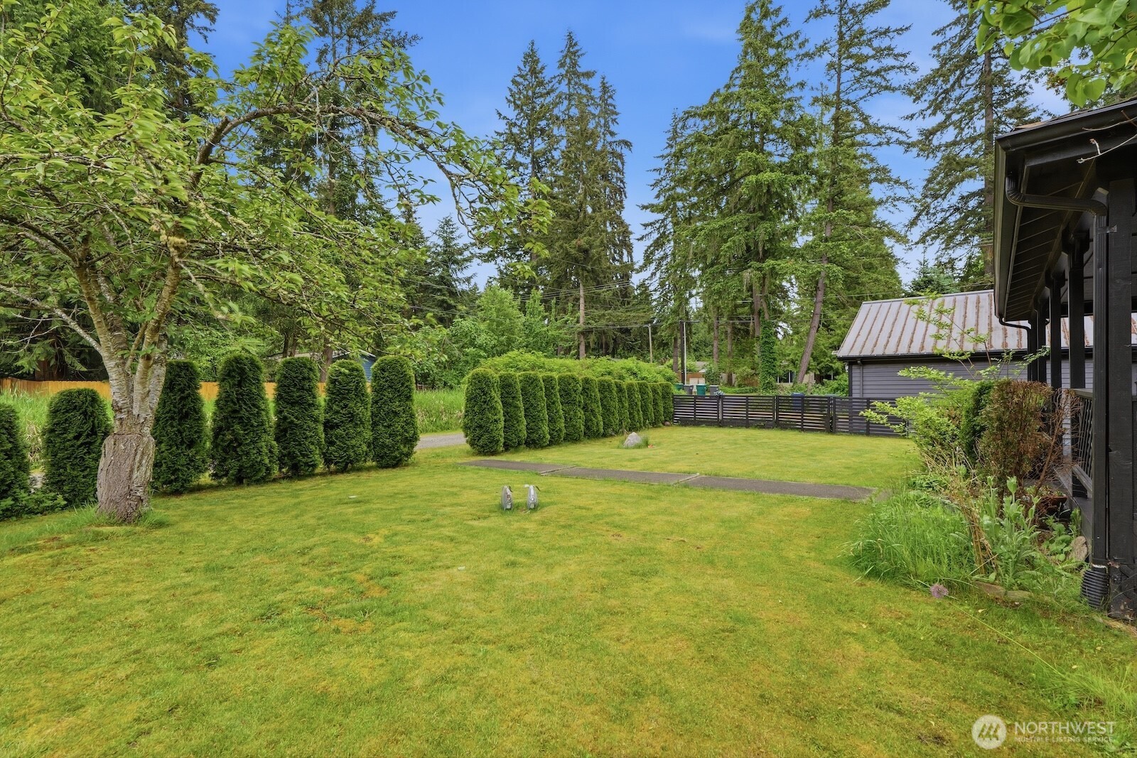 13826 Cascadian Way Everett WA 98208