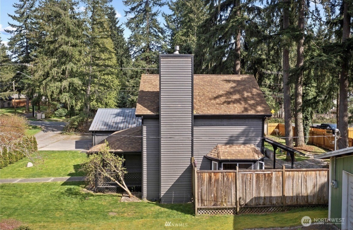 13826 Cascadian Way Everett WA 98208