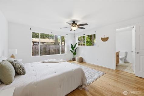 3340 SE Cedar Court Port Orchard WA 98366