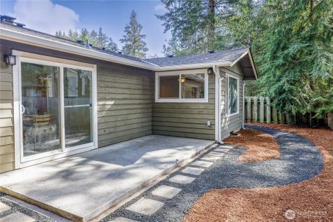 3340 SE Cedar Court Port Orchard WA 98366