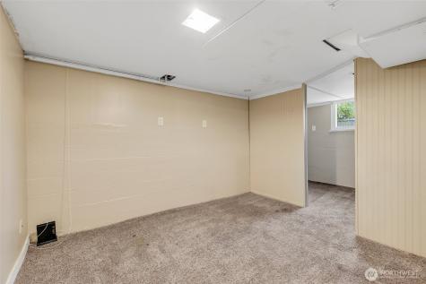 5003 Woodlawn Avenue N Seattle WA 98103