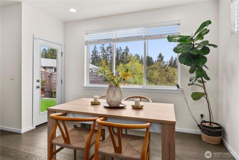 10214 SE 268th Place Kent WA 98030