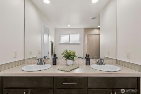 10214 SE 268th Place Kent WA 98030
