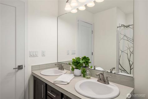 10214 SE 268th Place Kent WA 98030