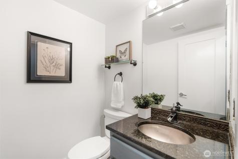 4613 NE 19th Street Renton WA 98059