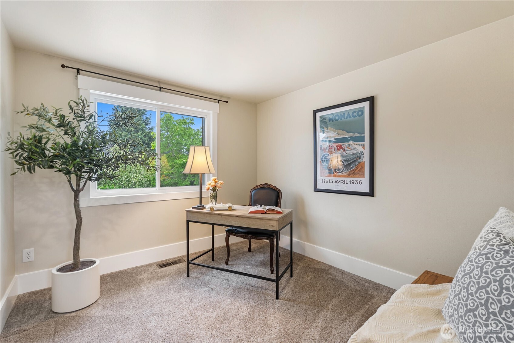 4613 NE 19th Street Renton WA 98059