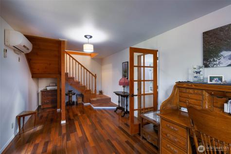 27 Olson Road Quinault WA 98575