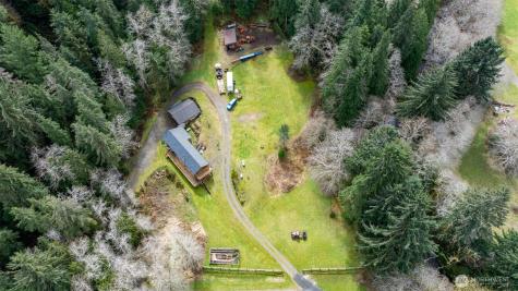 27 Olson Road Quinault WA 98575