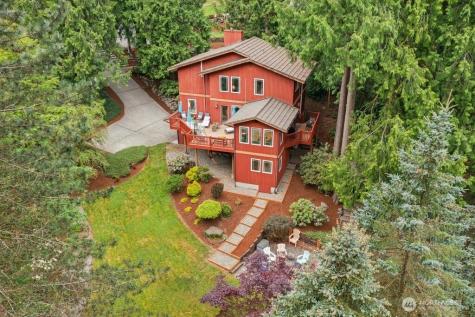1830 216th Place NE Sammamish WA 98074