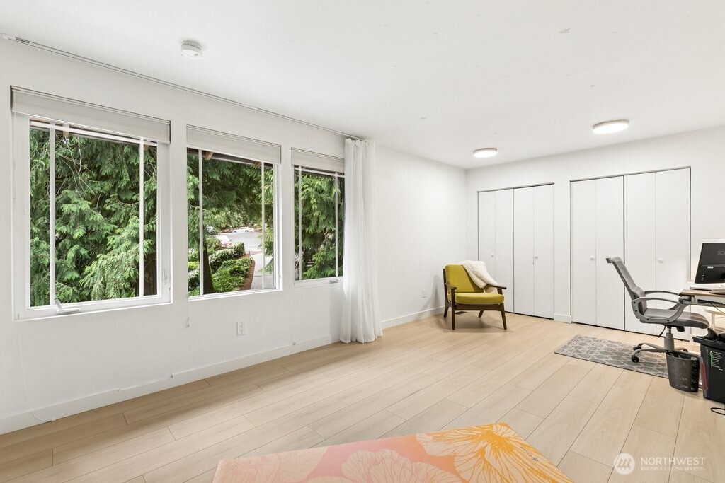 1830 216th Place NE Sammamish WA 98074