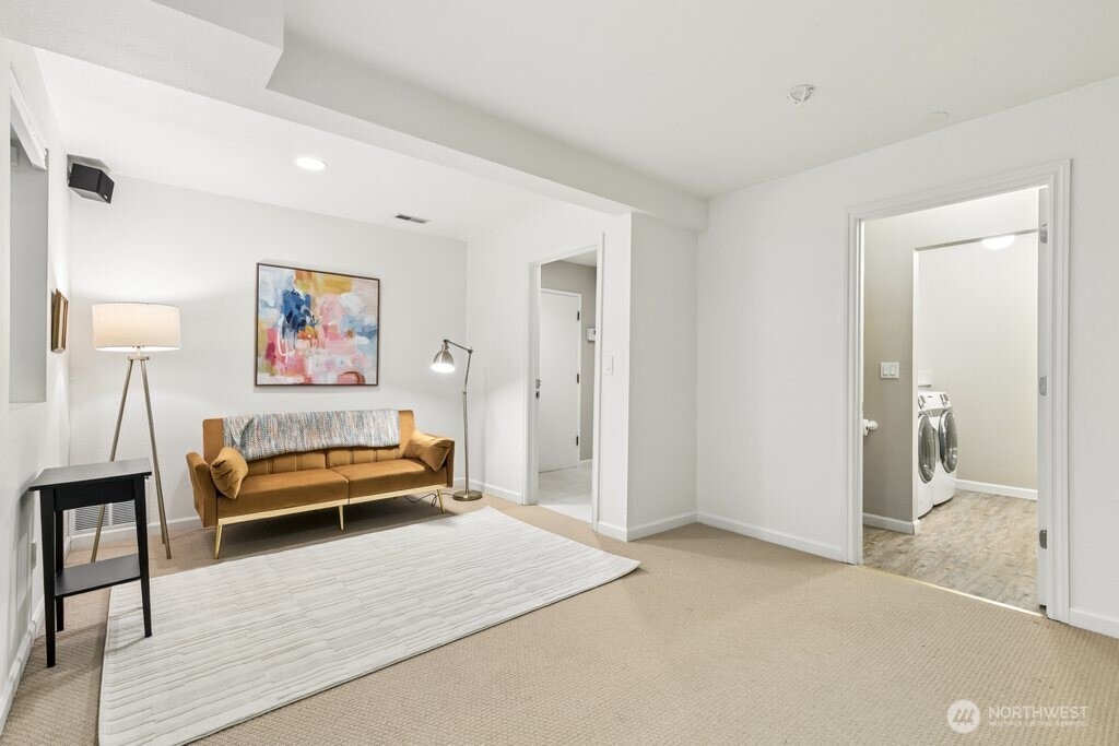 1830 216th Place NE Sammamish WA 98074