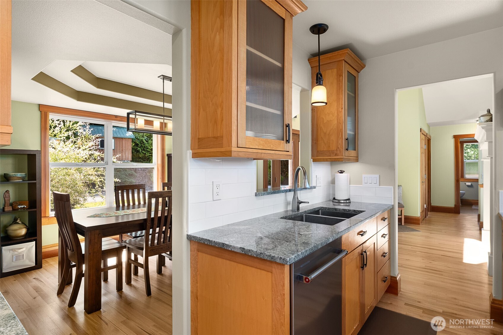 16480 Mountain View Road Mount Vernon WA 98274