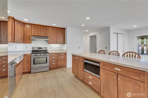 21306 109th Avenue SE Kent WA 98031