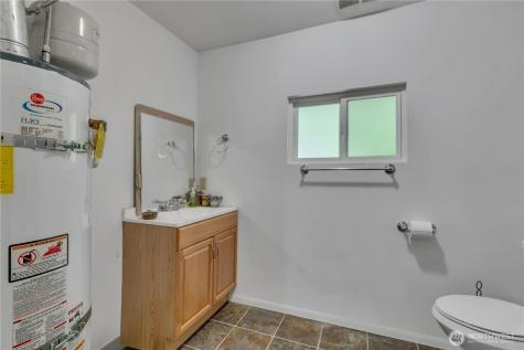 21306 109th Avenue SE Kent WA 98031