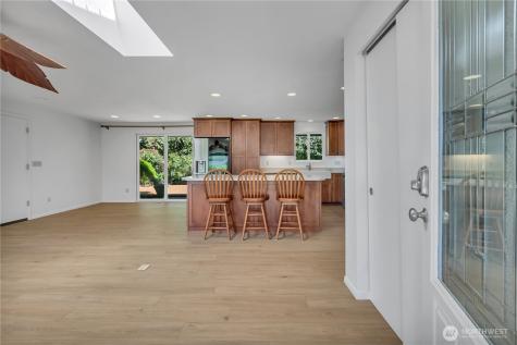 21306 109th Avenue SE Kent WA 98031