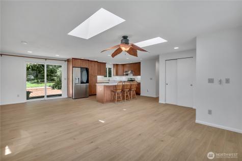 21306 109th Avenue SE Kent WA 98031
