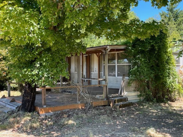 320 Pine Tree Road Toledo WA 98591