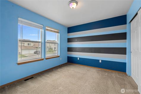 1232 NW Kathleen Drive Oak Harbor WA 98277