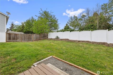 1232 NW Kathleen Drive Oak Harbor WA 98277