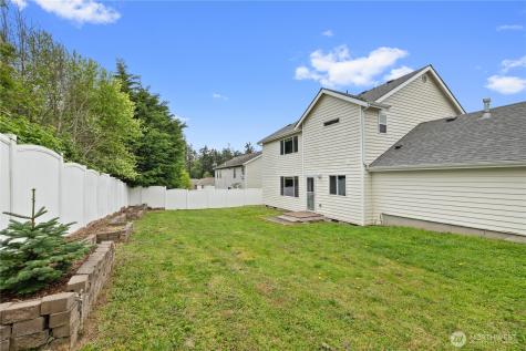 1232 NW Kathleen Drive Oak Harbor WA 98277