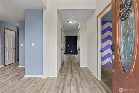 1232 NW Kathleen Drive Oak Harbor WA 98277
