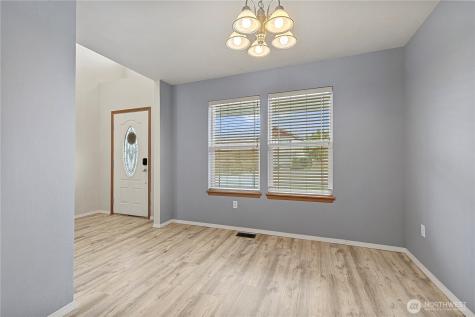 1232 NW Kathleen Drive Oak Harbor WA 98277