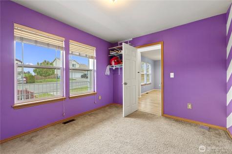 1232 NW Kathleen Drive Oak Harbor WA 98277