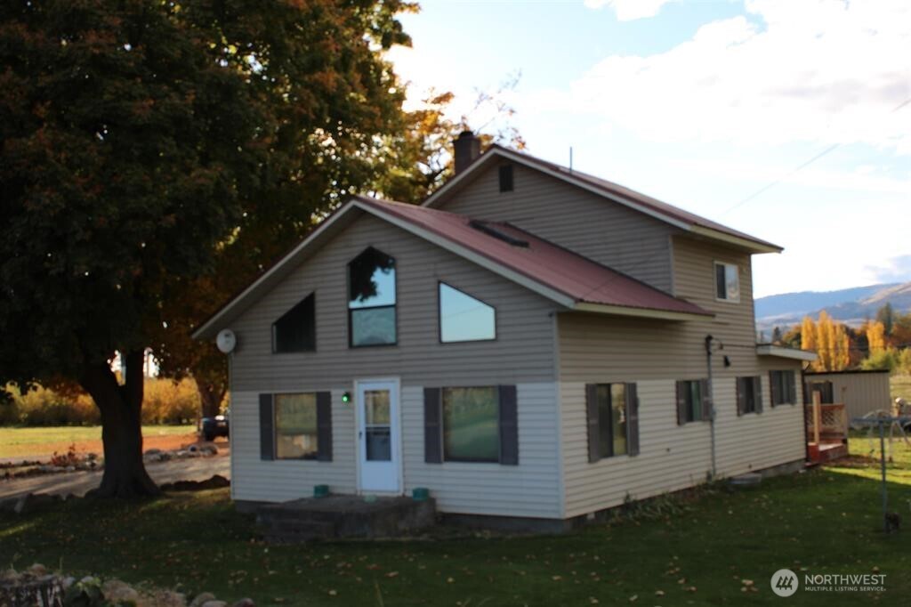 79 Duck Lake Road Omak WA 98841